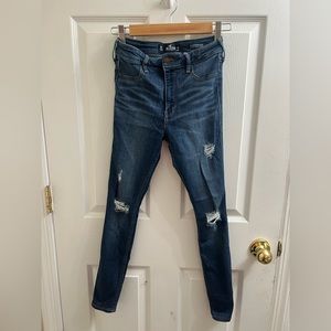 Hollister Skinny Ripped Jegging High Waisted